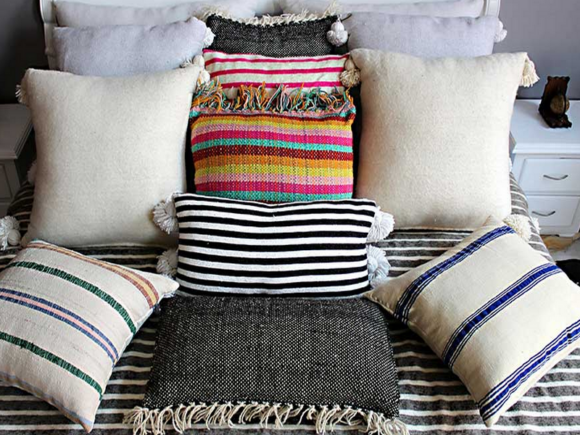 Housses de coussins assorties aux plaids